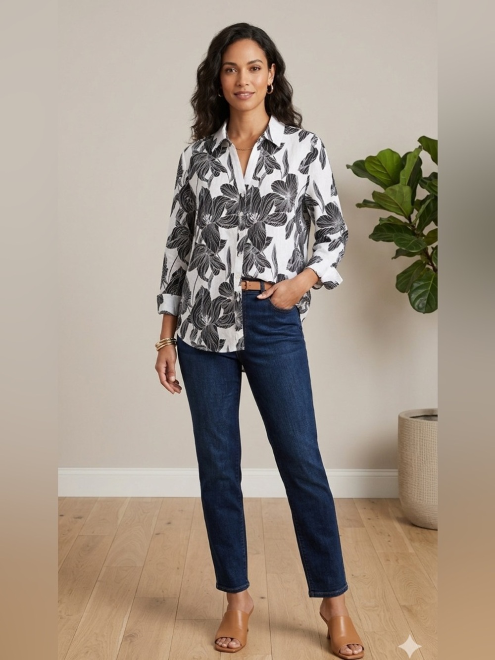 100 % Linen Tahari Black & White  Floral Button-Down Blouse